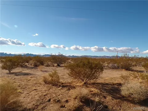 lot27 S 3 S Lochiel Rd, Golden Valley, AZ 86413