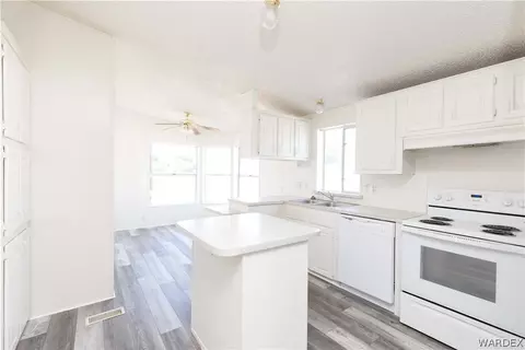 2645 E Ames Ave, Kingman, AZ 86409 photo 13