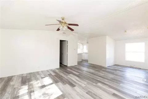 2645 E Ames Ave, Kingman, AZ 86409 photo 8