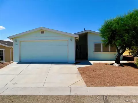 2557 Hillcrest Park Dr, Bullhead City, AZ 86429