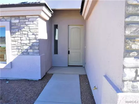 9724 N Pebble Dr, Kingman, AZ 86401