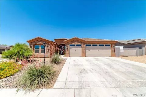 3951 Sorenson Dr, Kingman, AZ 86409