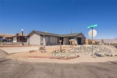 3613 Gloria Ave, Bullhead City, AZ 86442