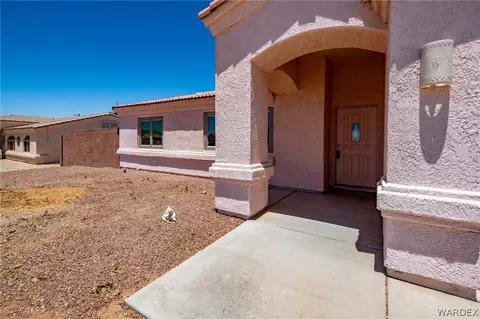 7141 E Stoneaxe Dr, Kingman, AZ 86401