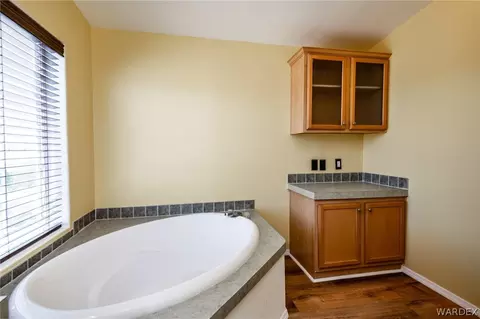 8563 E Western Dr, Kingman, AZ 86401 photo 3