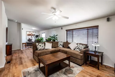 8563 E Western Dr, Kingman, AZ 86401 photo 4