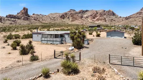 2481 S Don Luis Rd, Golden Valley, AZ 86413