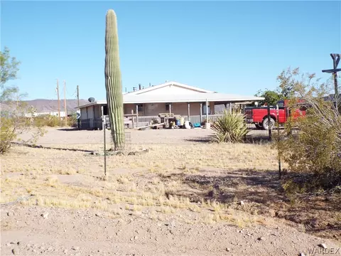 11160 W Saddleback Rd, White Hills, AZ 86445