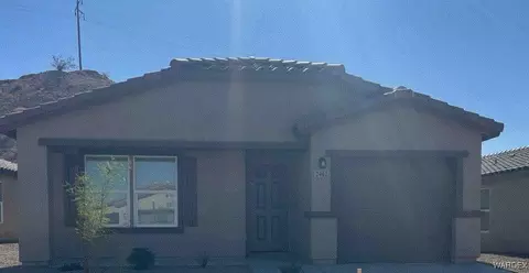 2462 Tapatio Dr, Bullhead City, AZ 86442