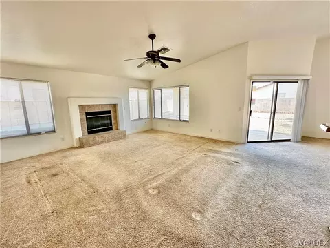 3910 E Packard Ave, Kingman, AZ 86409 photo 5