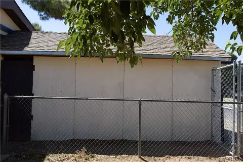 3974 E Devlin Ave, Kingman, AZ 86409 photo 6