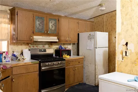 3974 E Devlin Ave, Kingman, AZ 86409 photo 2