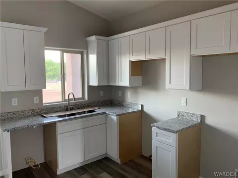1675 E Hearne Ave, Kingman, AZ 86409 photo 7