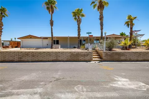 1660 Bluebonnet Blvd, Bullhead City, AZ 86442