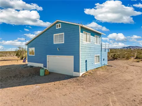 11322 W Broken Bow Dr, White Hills, AZ 86445