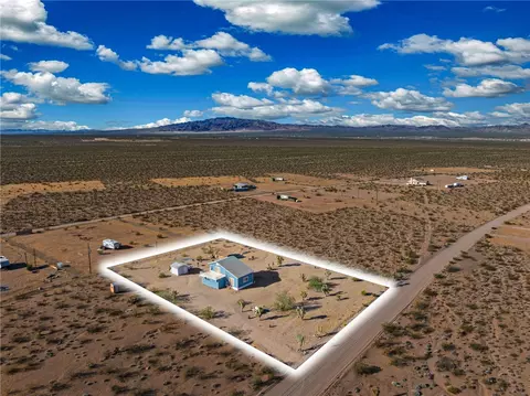 11322 W Broken Bow Dr, White Hills, AZ 86445