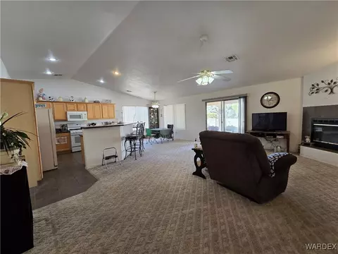 3951 E Lass Ave, Kingman, AZ 86409 photo 4