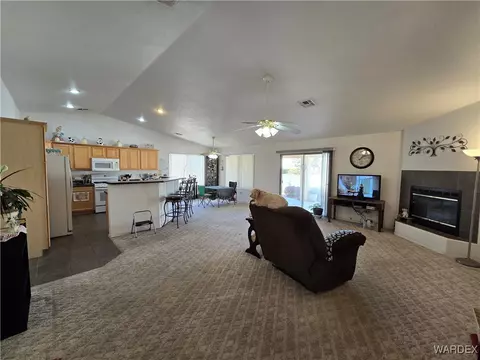 3951 E Lass Ave, Kingman, AZ 86409 photo 3