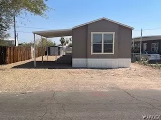 400 Rio Grande Way, Bullhead City, AZ 86442