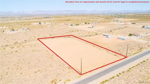000 Colorado Rd, Golden Valley, AZ 86413