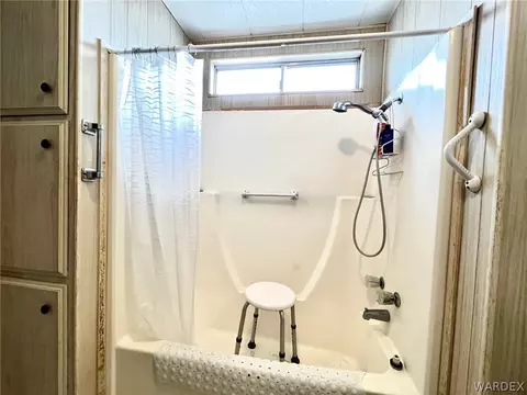 3182 E Packard Ave, Kingman, AZ 86409 photo 12