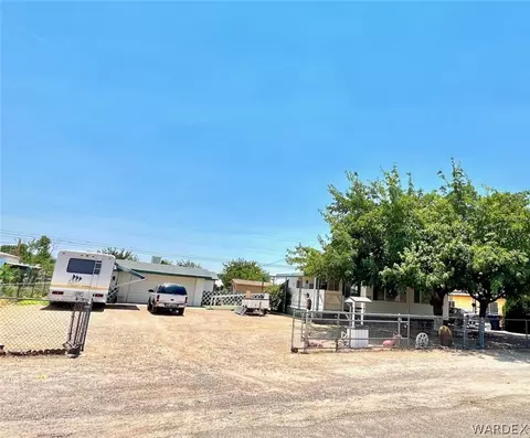 3182 E Packard Ave, Kingman, AZ 86409 photo 3