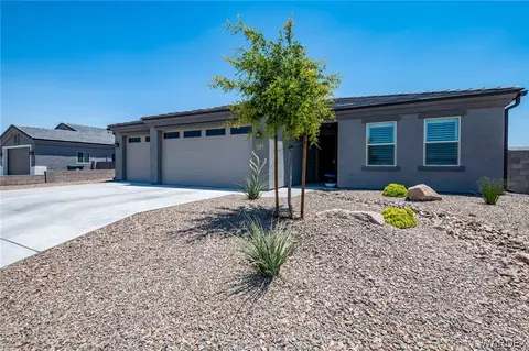 3622 Spur Cross Ave, Kingman, AZ 86401