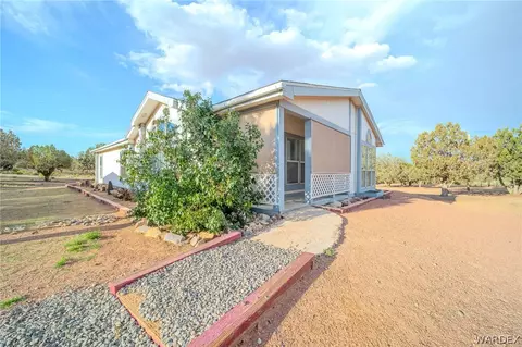 10270 E Blake Ranch Rd, Kingman, AZ 86401 photo 8