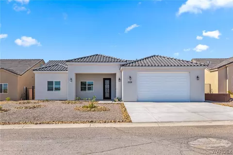 2228 E Twins Dr, Fort Mohave, AZ 86426