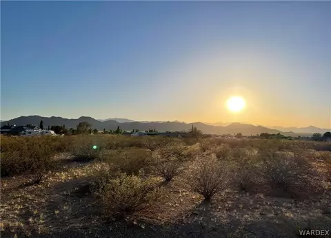 7630 E Ochoa Cir, Kingman, AZ 86401