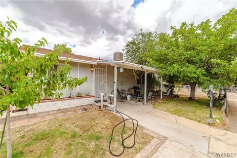 3530 E Dove Ln, Kingman, AZ 86409