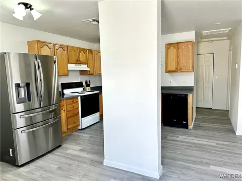 119 E Oak St, Kingman, AZ 86401 photo 7