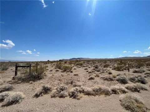 317-49 W 066 W Brown Ave, White Hills, AZ 86445