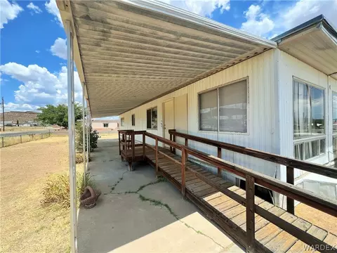 605 E Beverly Ave, Kingman, AZ 86409 photo 4