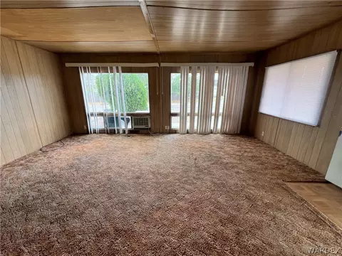 605 E Beverly Ave, Kingman, AZ 86409 photo 10