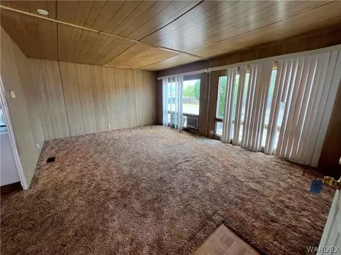 605 E Beverly Ave, Kingman, AZ 86409 photo 9