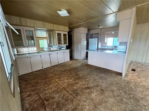 605 E Beverly Ave, Kingman, AZ 86409 photo 7