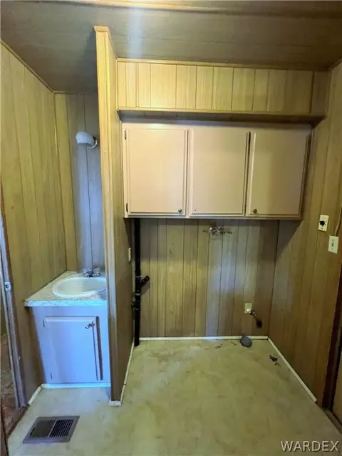 605 E Beverly Ave, Kingman, AZ 86409 photo 12