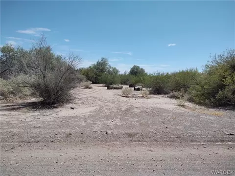 3000 E Old West Dr, Mohave Valley, AZ 86440