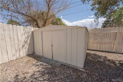 3734 E Devlin Ave, Kingman, AZ 86409 photo 17