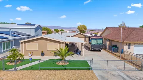 8106 Evergreen Dr, Mohave Valley, AZ 86440