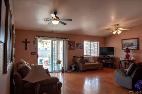 2282 E Willowleaf Dr, Mohave Valley, AZ 86440 photo 13