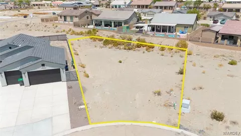 2285 E Greenhorn Cir, Fort Mohave, AZ 86426