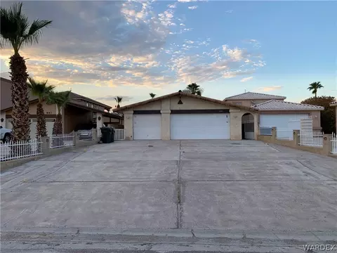 895 Riverfront Dr, Bullhead City, AZ 86442