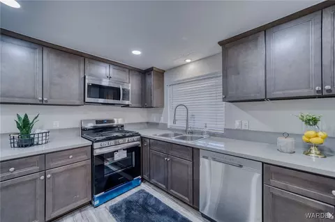 971 Palo Verde Dr, Bullhead City, AZ 86442
