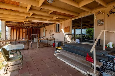 Exterior - 11805 E Cholla Tree Ln, Kingman, AZ 86401 photo 4 of 22