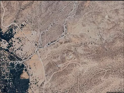 lot11 E Groom Peak, Wikieup, AZ 85360