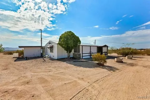 2246 S Dugas Rd, Golden Valley, AZ 86413