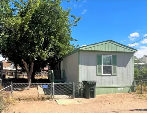 665 E Beverly Ave, Kingman, AZ 86409