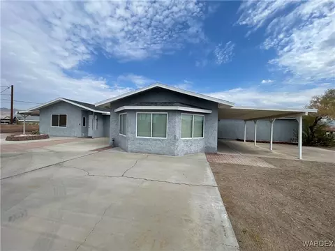 1821 Arena Dr, Bullhead City, AZ 86442